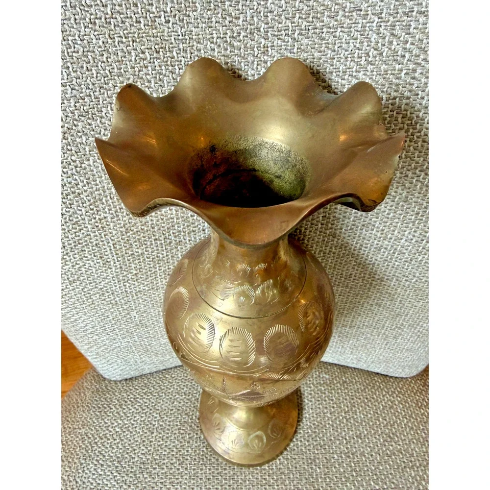Vintage Saudi Arabia Brass Vase Hand Engraved Palm Tree Crossed Swords 12